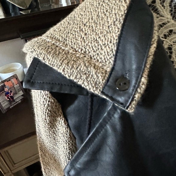 daytrip Jacket - Picture 3 of 9